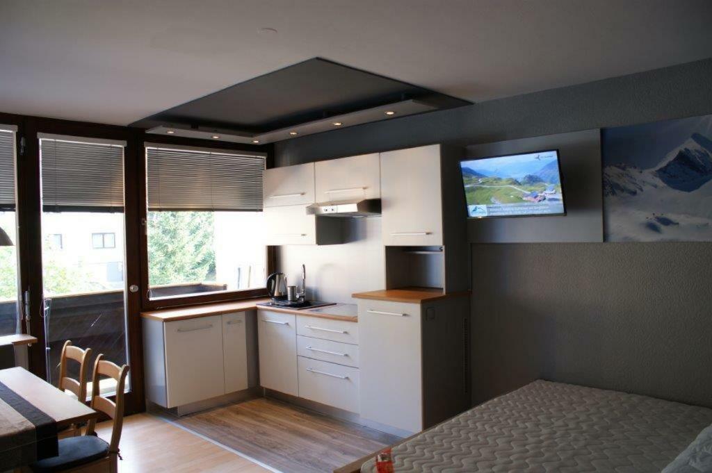 Appartement Kaprunski 1 Exteriör bild